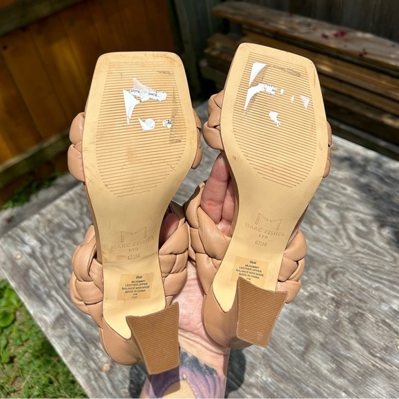 Marc Fisher Womens Hammy Faux Leather Square Toe Block Heel Shoe size 6.5 - Picture 6 of 6